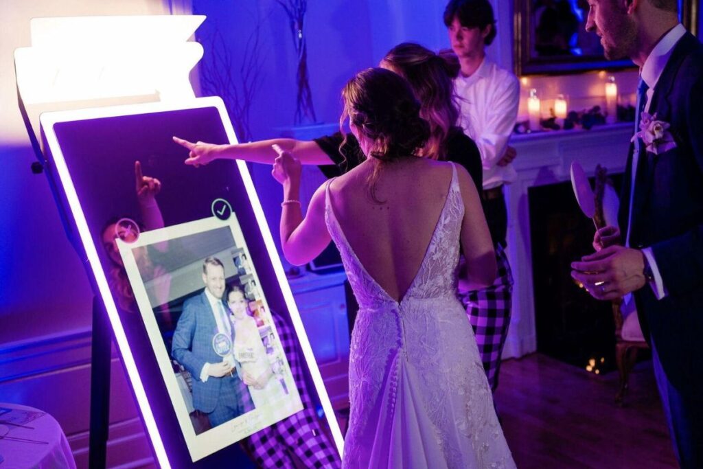 Photo Booth Rental Cost Chicago